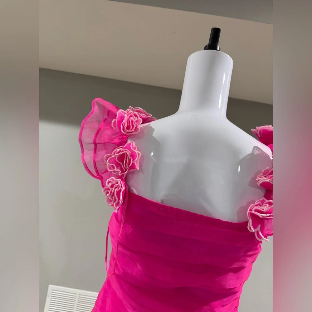 $395 LoveShackFancy
Women's Pink Chaya Dress size S - Picture 7 of 11